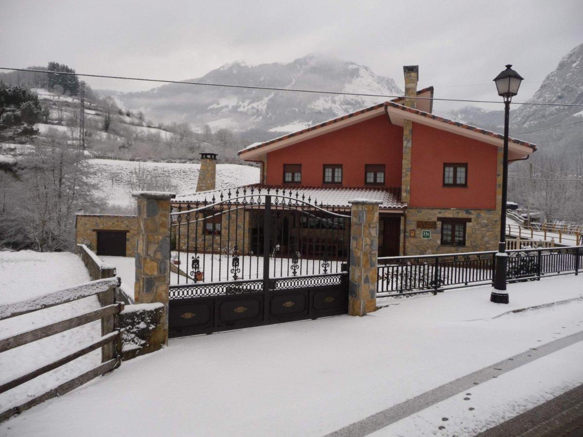 Hotel Rural El Fondon Soto De Agues Exterior foto